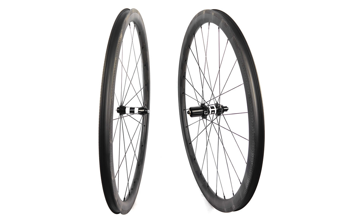 Manufature Butterfly Pattern Carbon Fiber Wheel set Road Bikes 700c Rim Brake